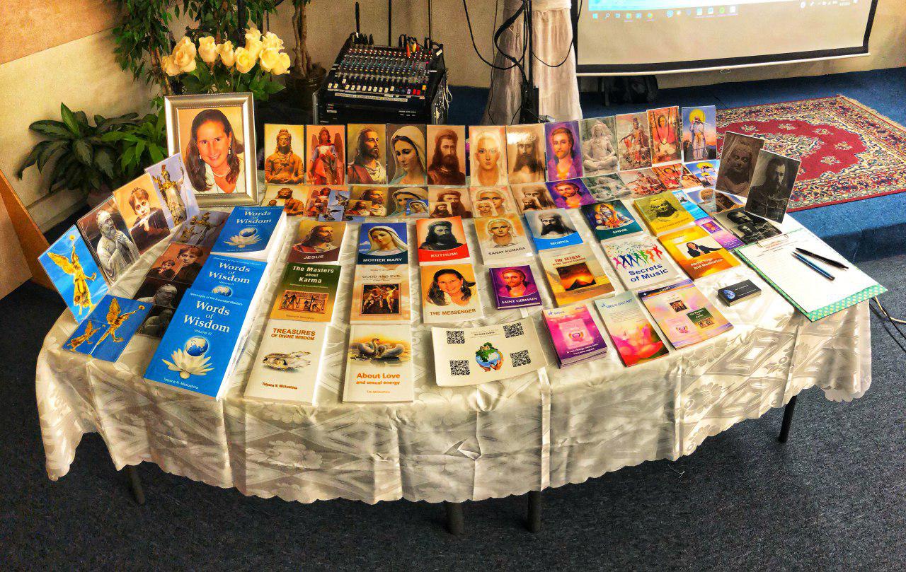 Books by Tatyana N. Mickushina have been represented in East West Bookshop Mountain View, CA on August 27, 2018